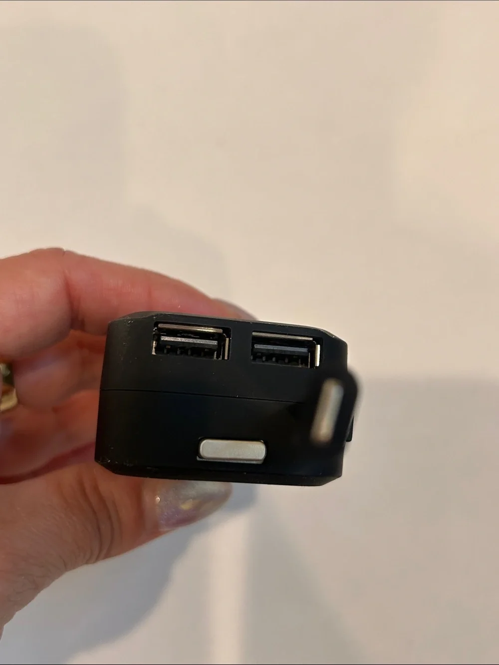 Retractable Charging Plug Car Adapter dual tip for iPhone & android black nwot